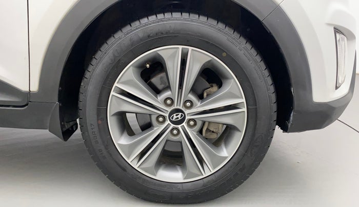 2017 Hyundai Creta SX PLUS AT 1.6 DIESEL, Diesel, Automatic, 88,545 km, Right Front Wheel