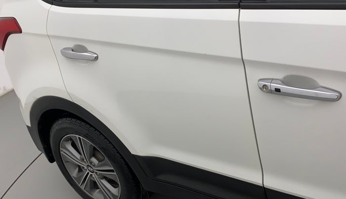 2017 Hyundai Creta SX PLUS AT 1.6 DIESEL, Diesel, Automatic, 88,545 km, Right rear door - Minor scratches