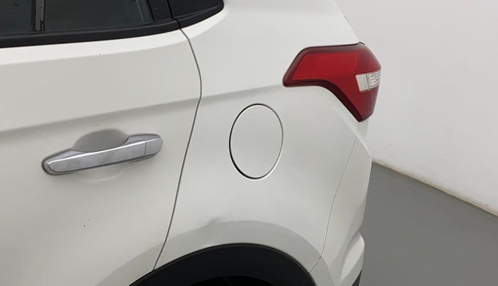 2017 Hyundai Creta SX PLUS AT 1.6 DIESEL, Diesel, Automatic, 88,545 km, Left quarter panel - Minor scratches