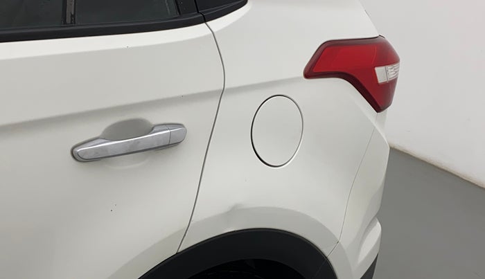 2017 Hyundai Creta SX PLUS AT 1.6 DIESEL, Diesel, Automatic, 88,545 km, Left quarter panel - Slightly dented