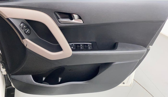 2017 Hyundai Creta SX PLUS AT 1.6 DIESEL, Diesel, Automatic, 88,545 km, Driver Side Door Panels Control