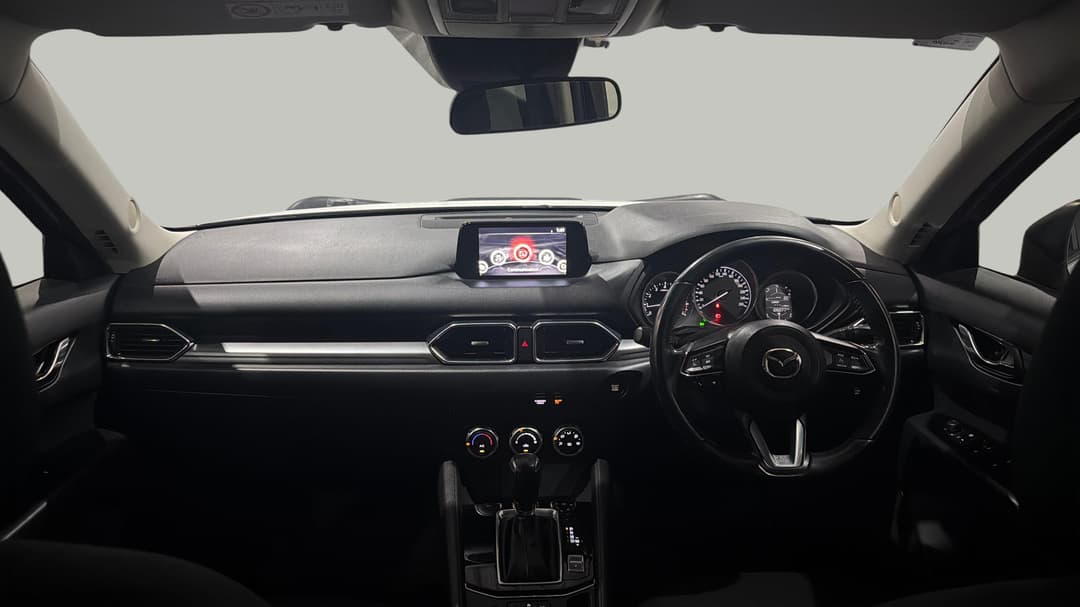 2018 Mazda CX-5 Maxx (4x2), Automatic, 126077 km, Dashboard View