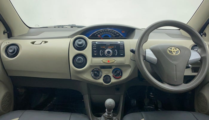 2014 Toyota Etios Liva D 4D GD SP, Diesel, Manual, 1,06,789 km, Dashboard View
