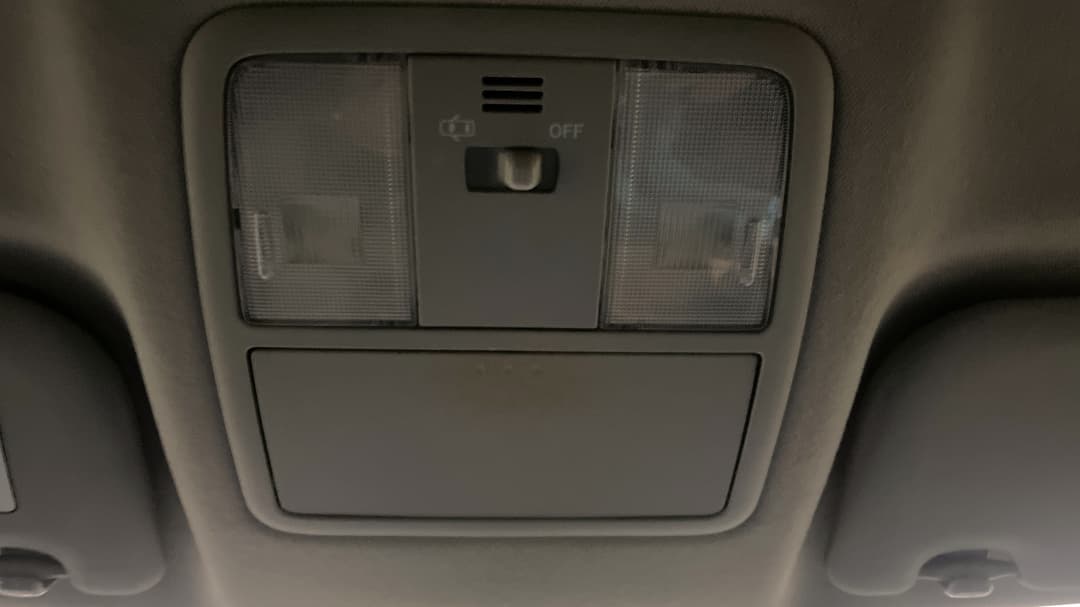2016 Toyota Corolla Ascent Sport, Automatic, 126693 km, On-Roof Controls/Sunglass holder