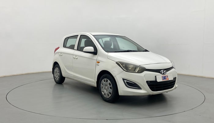 2013 Hyundai i20 MAGNA 1.2, Petrol, Manual, 72,933 km, Right Front Diagonal