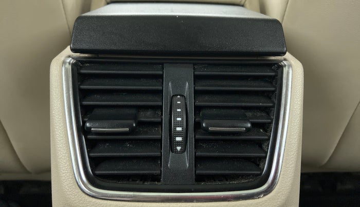 2015 Skoda Octavia ELEGANCE 2.0 TDI CR AT, Diesel, Automatic, 81,465 km, Rear AC Vents