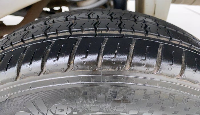 2019 Maruti Eeco 5 STR WITH AC PLUSHTR, Petrol, Manual, 31,815 km, Left Rear Tyre Tread