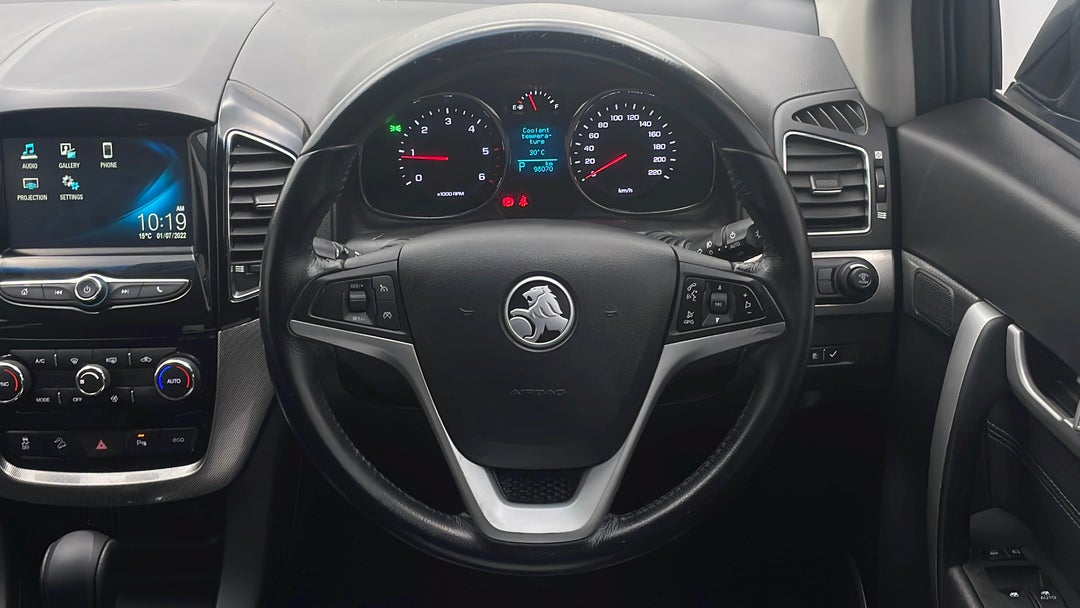 2016 Holden Captiva 7 Ltz (awd), Automatic, 98070 km, Steering Wheel Close-up
