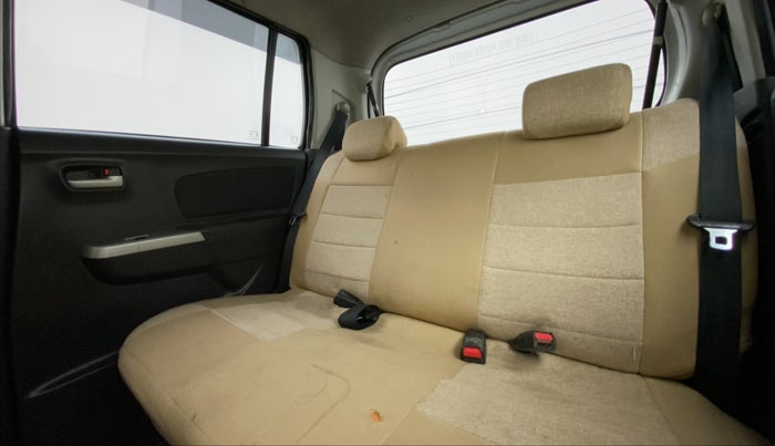 2012 Maruti Wagon R 1.0 VXI, Petrol, Manual, 73,157 km, Right Side Rear Door Cabin