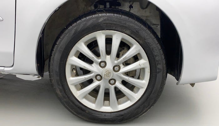 2011 Toyota Etios VX, Petrol, Manual, 99,230 km, Right Front Wheel