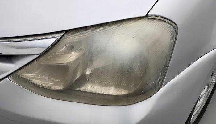 2011 Toyota Etios VX, Petrol, Manual, 99,230 km, Left headlight - Faded