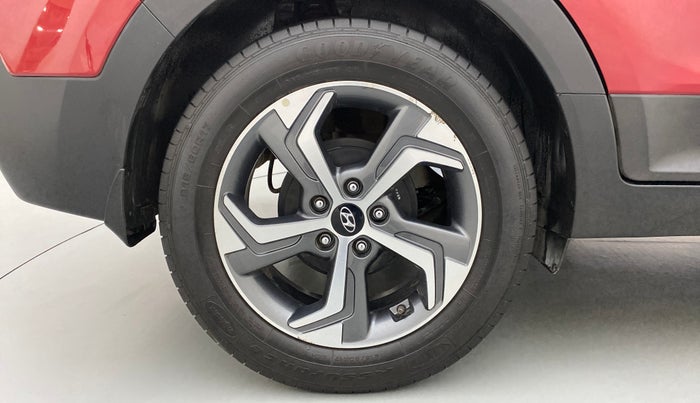 2018 Hyundai Creta SX AT 1.6 PETROL, Petrol, Automatic, 47,670 km, Right Rear Wheel
