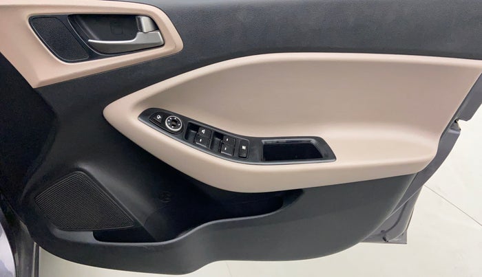 2016 Hyundai Elite i20 ASTA 1.4 CRDI, Diesel, Manual, 76,516 km, Driver Side Door Panels Control