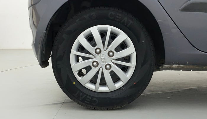2014 Hyundai i10 SPORTZ 1.1 IRDE2, Petrol, Manual, 43,739 km, Right Rear Wheel