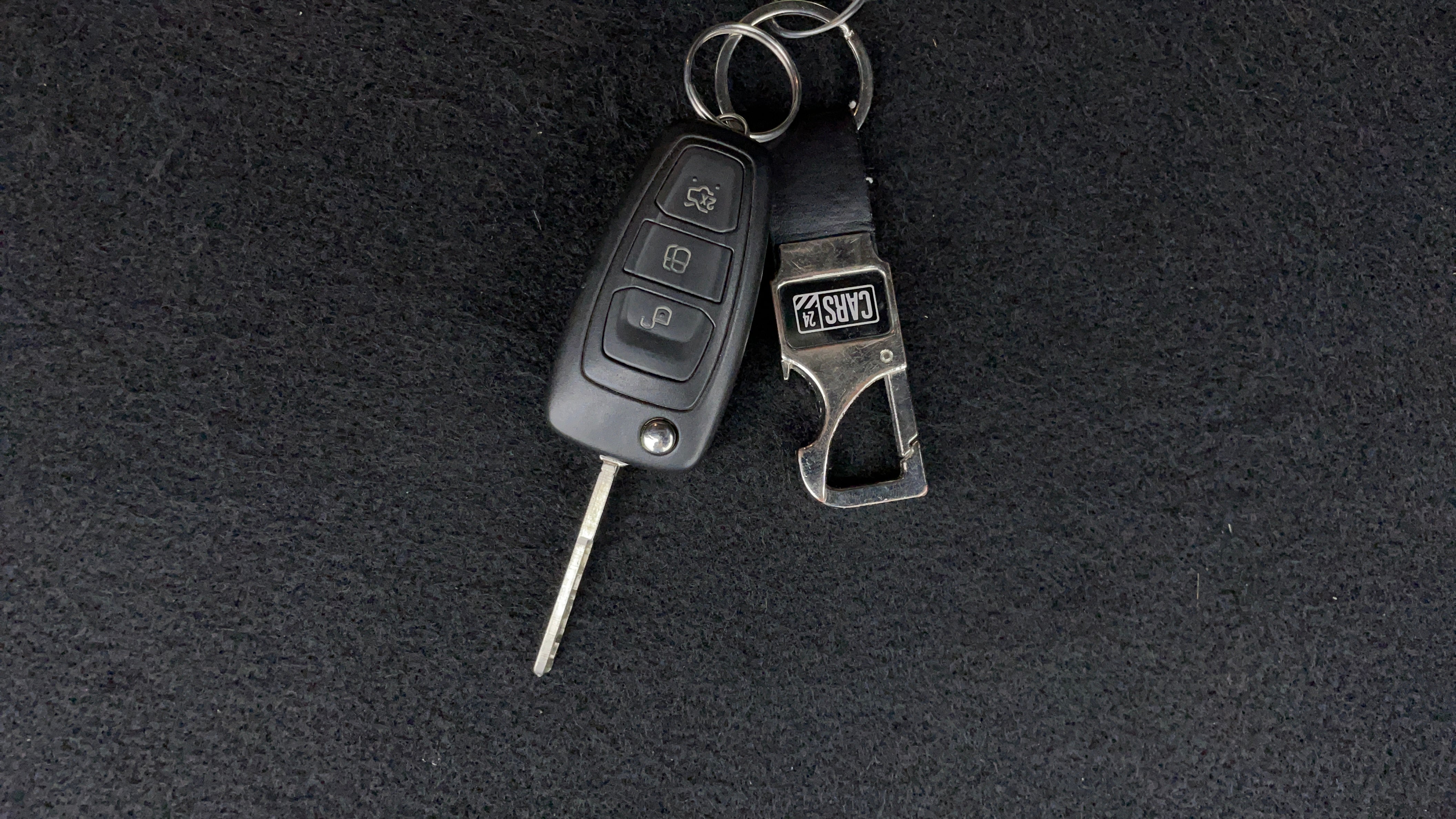 Ford Focus-Key Close-up