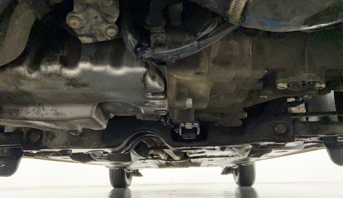 2014 Volkswagen Vento HIGHLINE DIESEL, Diesel, Manual, 41,469 km, Front Underbody