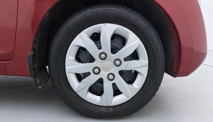 2014 Hyundai Eon MAGNA PLUS, Petrol, Manual, 31,639 km, Right Front Tyre