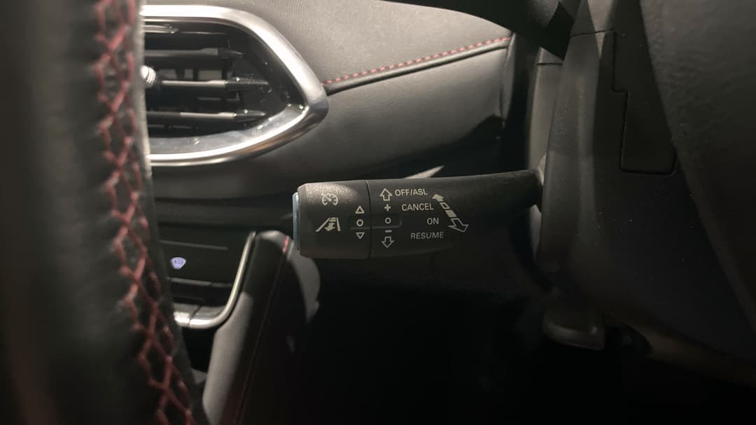 2022 MG HS +ev Phev Excite, Automatic, 24081 km, Cruise Control