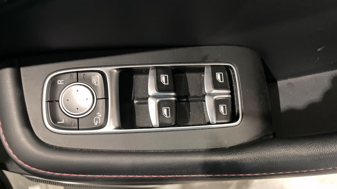 2022 MG HS +ev Phev Excite, Automatic, 24081 km, Drivers Side Door Panel Controls