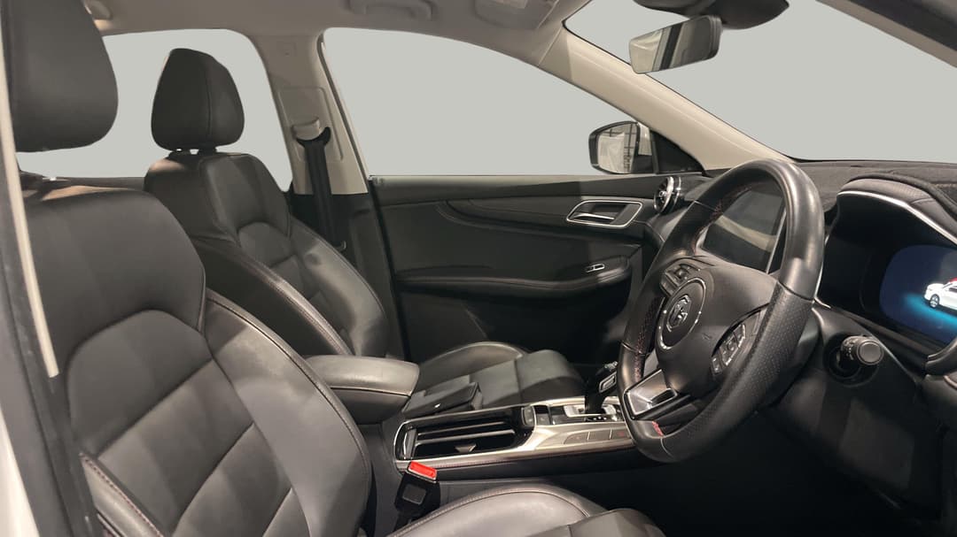2022 MG HS +ev Phev Excite, Automatic, 24081 km, Right Side Front Door Cabin View