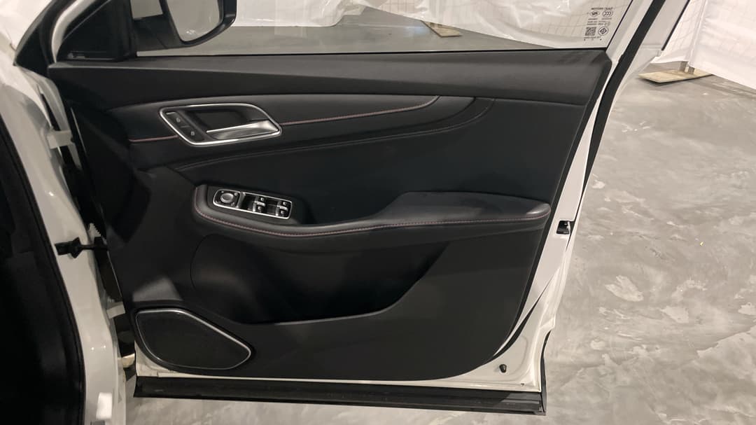 2022 MG HS +ev Phev Excite, Automatic, 24081 km, Speaker View