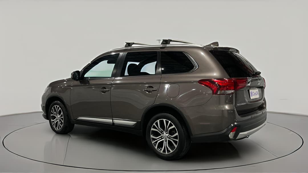 2018 Mitsubishi Outlander Ls 7 Seat (AWD), Automatic, 115217 km, Left Back Diagonal (45- Degree) View
