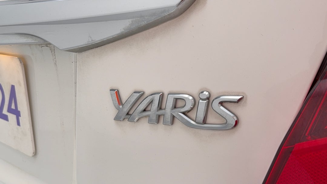 2015 Toyota Yaris Ascent, Manual, 102876 km, Badge (Boot Right Side)