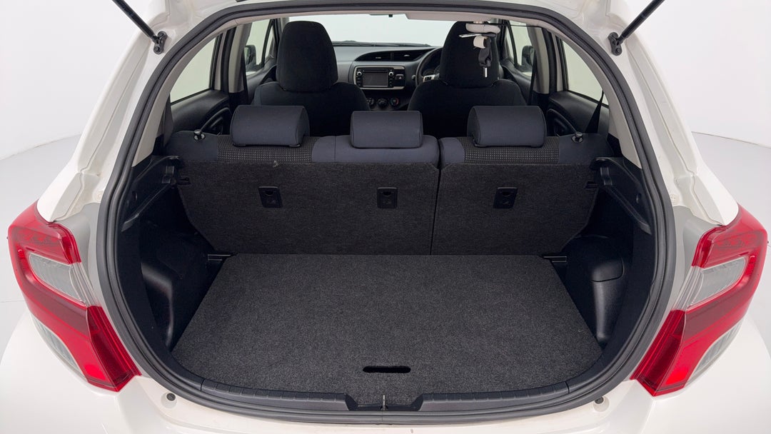 2015 Toyota Yaris Ascent, Manual, 102876 km, Boot Inside View