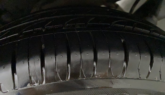 2016 Tata Zest XMS PETROL, Petrol, Manual, 53,578 km, Left Rear Tyre Tread