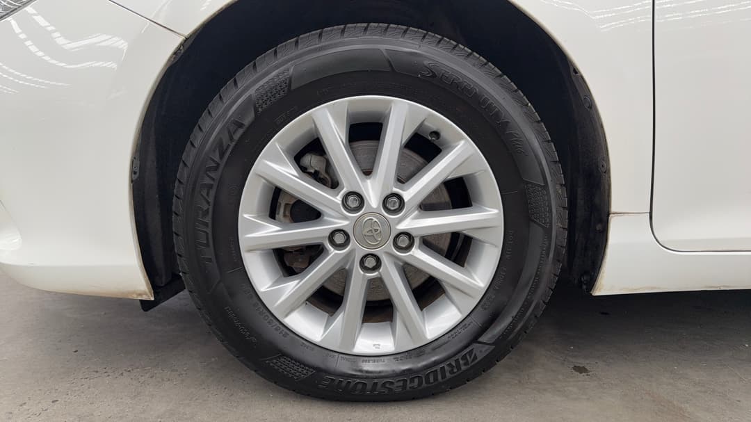 2016 Toyota Camry Altise, Automatic, 110400 km, Left Front Wheel