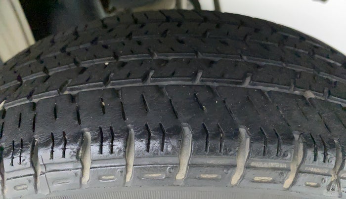 2018 Maruti Alto K10 VXI P, Petrol, Manual, 23,981 km, Left Rear Tyre Tread