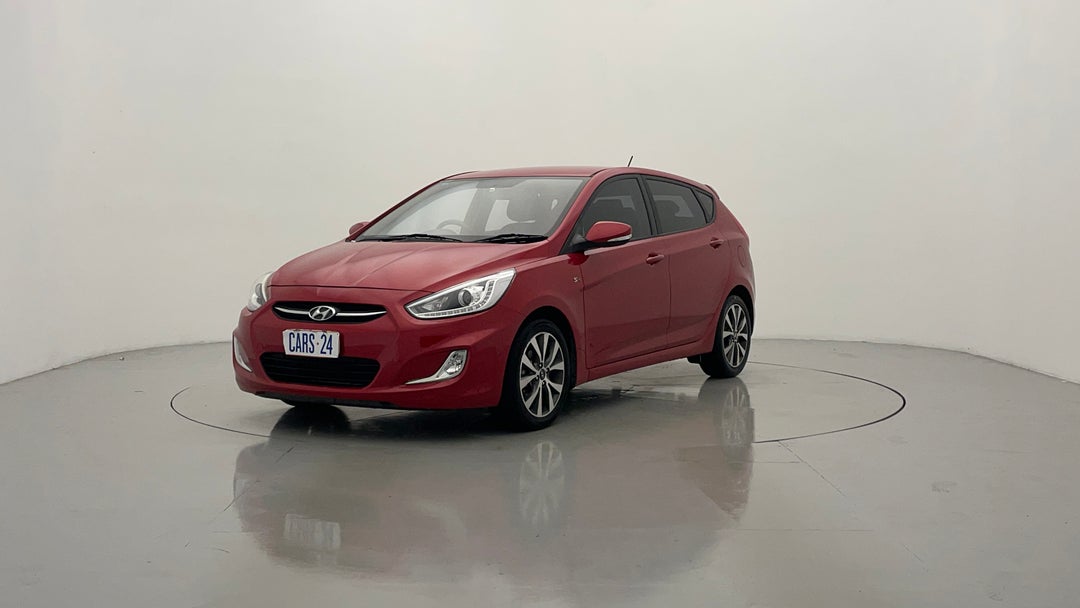 2015 Hyundai Accent Sr, Automatic, 144335 km, Left Front Diagonal (45- Degree) View