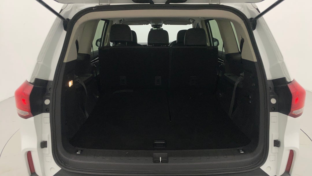 2023 LDV D90 (2WD), Automatic, 28472 km, Boot Inside View