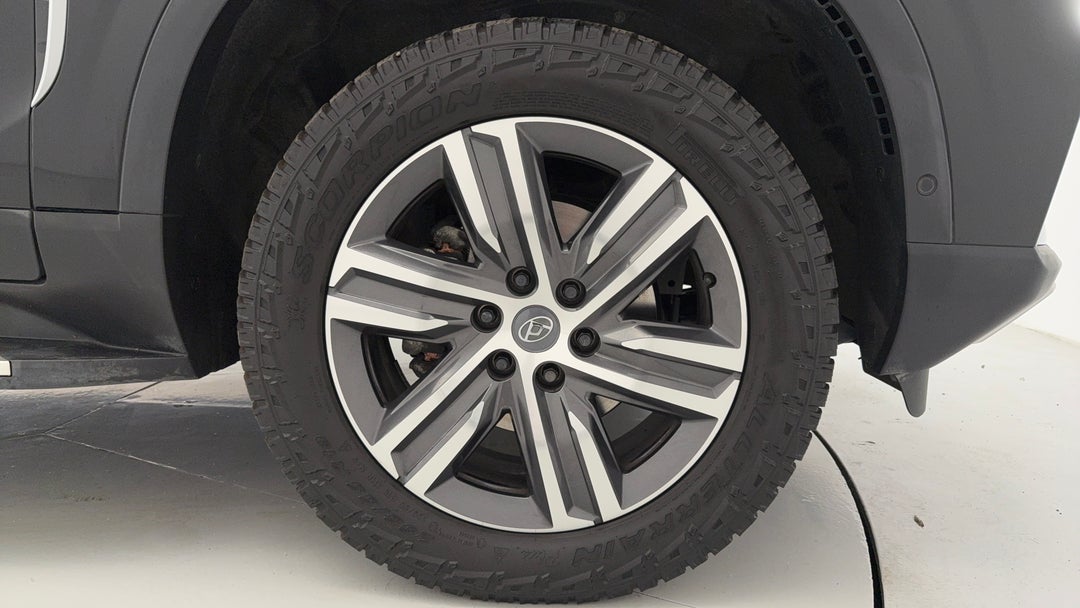 2020 LDV D90 Executive (4WD) D20, Automatic, 114273 km, Right Front Wheel