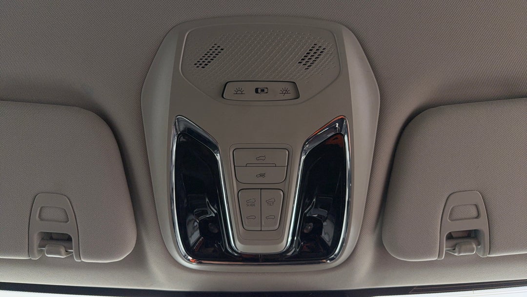 2020 LDV D90 Executive (4WD) D20, Automatic, 114273 km, On-Roof Controls/Sunglass holder