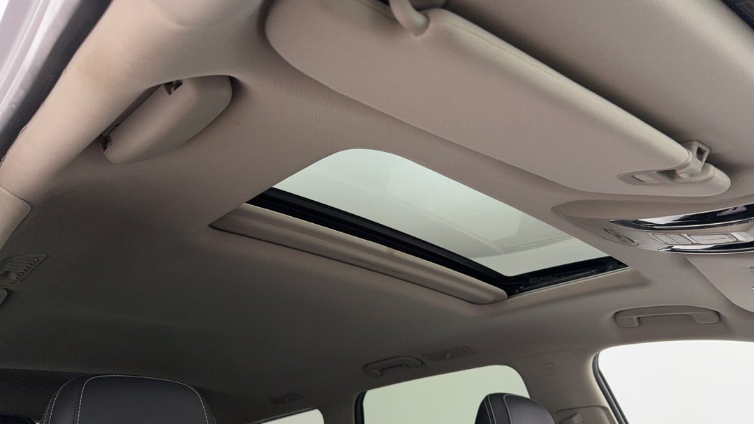 2020 LDV D90 Executive (4WD) D20, Automatic, 114273 km, Interior Sunroof/Moonroof