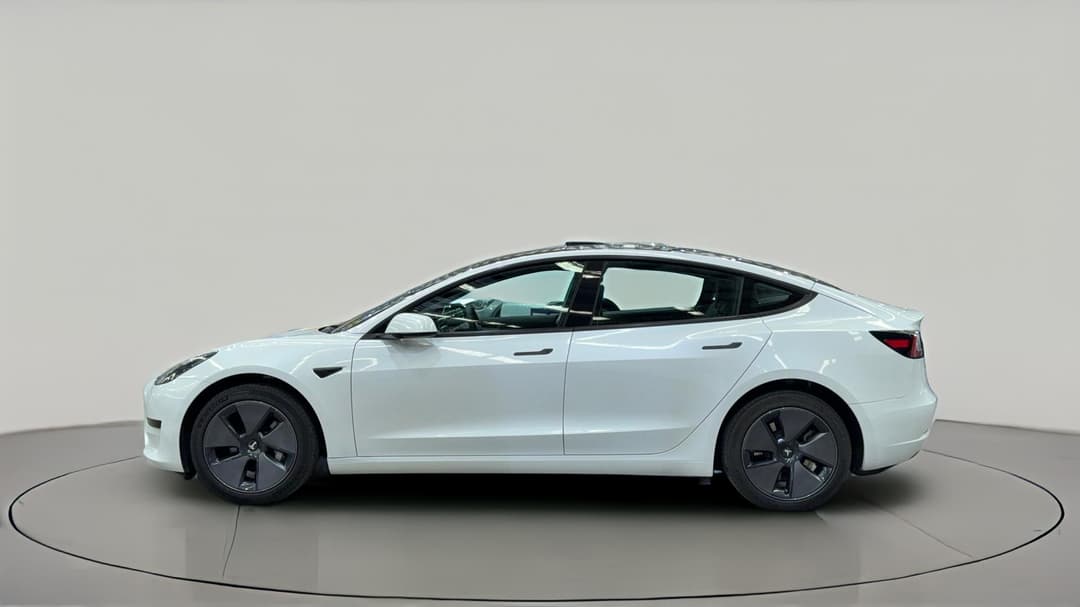 2023 Tesla Model 3 Rear-wheel Drive, Automatic, 40663 km, Left Side View