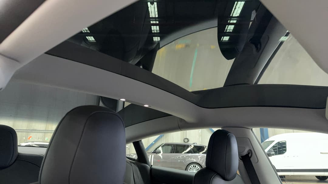 2023 Tesla Model 3 Rear-wheel Drive, Automatic, 40663 km, Interior Sunroof/Moonroof
