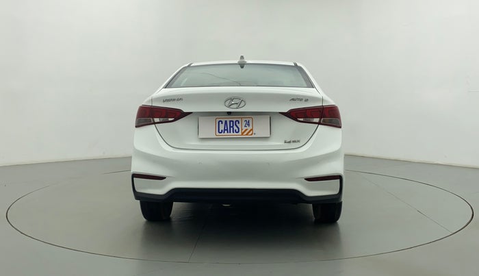 2018 Hyundai Verna 1.6 CRDI SX + AT, Diesel, Automatic, 57,812 km, Back/Rear View