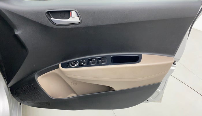 2016 Hyundai Grand i10 SPORTZ 1.2 KAPPA VTVT, Petrol, Manual, 41,046 km, Driver Side Door Panels Control
