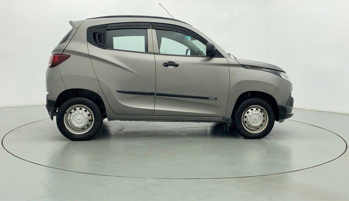2016 Mahindra Kuv100 K2+ D 6 STR, Diesel, Manual, 68,391 km, Right Side View