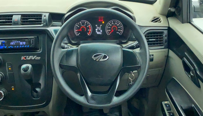 2016 Mahindra Kuv100 K2+ D 6 STR, Diesel, Manual, 68,391 km, Steering Wheel Close-up