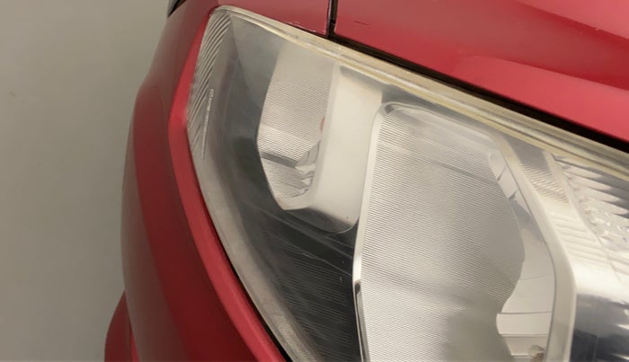 2014 Datsun Go A, Petrol, Manual, 18,499 km, Right headlight - Minor scratches
