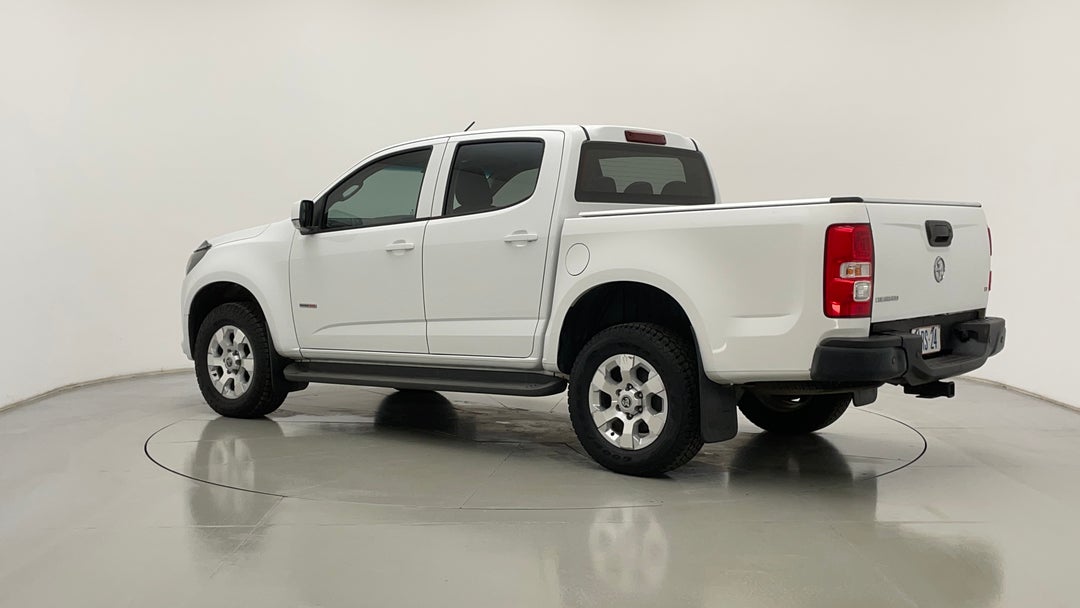 Left Back Diagonal (45- Degree) View