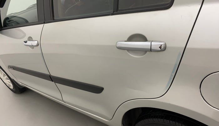 2014 Maruti Swift Dzire VXI, Petrol, Manual, 78,256 km, Rear left door - Paint has faded
