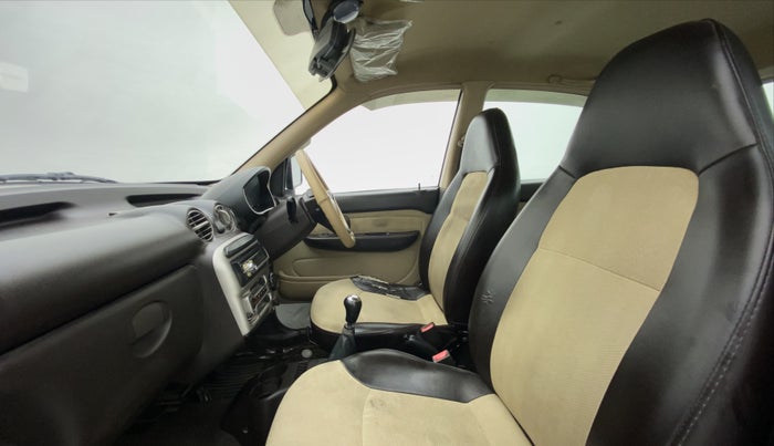 2013 Hyundai Santro Xing GL PLUS, Petrol, Manual, 28,320 km, Right Side Front Door Cabin