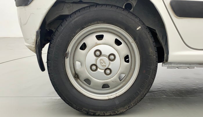 2013 Hyundai Santro Xing GL PLUS, Petrol, Manual, 28,320 km, Right Rear Wheel
