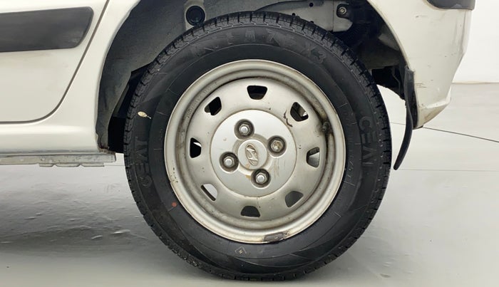 2013 Hyundai Santro Xing GL PLUS, Petrol, Manual, 28,320 km, Left Rear Wheel