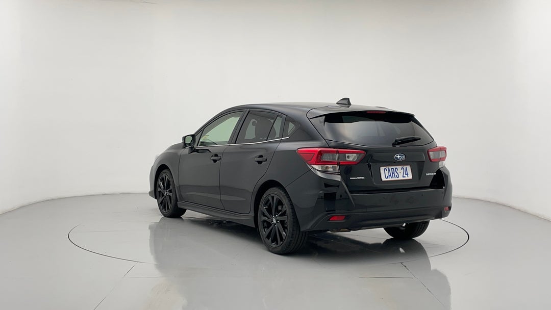 Left Back Diagonal (45- Degree) View