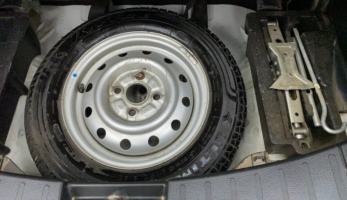 2015 Maruti Wagon R 1.0 LXI, Petrol, Manual, 24,414 km, Spare Tyre